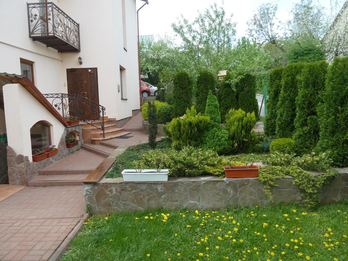 U Olgi Hotel Truskavets Exterior photo
